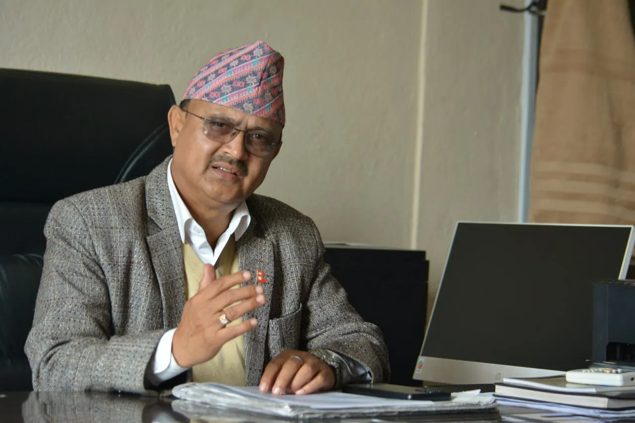 Read more about the article सर्वोच्च अदालतको आदेशपछि पुन:काममा फर्किए स्वास्थ्य बिमा बोर्डका कार्यकारी निर्देशक बसौला