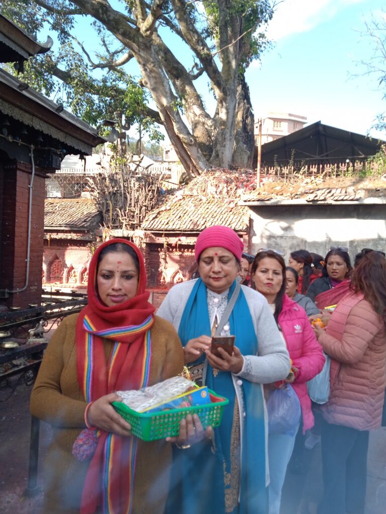 कालिञ्चोक तथा दोलखा भिमसेन दर्शन