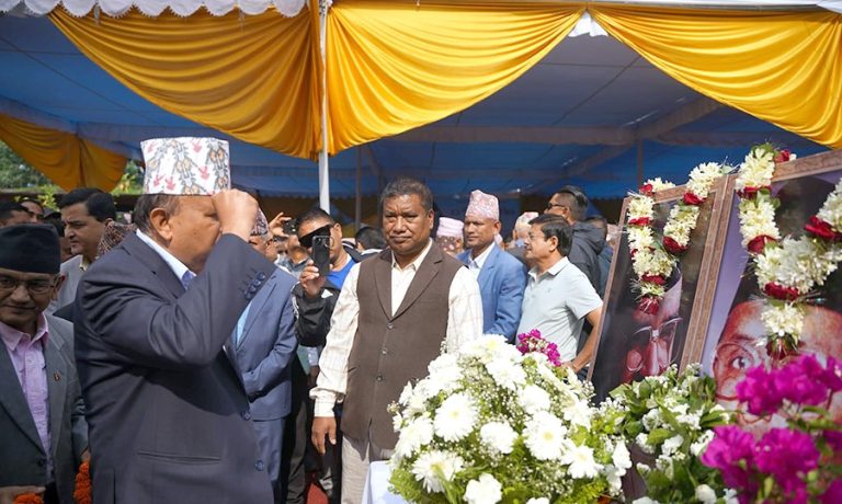 बल्खुमा मदन–आश्रितको ३३औं स्मृति सभा सम्पन्न: पूर्वराष्ट्रपति भण्डारीद्वारा श्रद्धाञ्जली