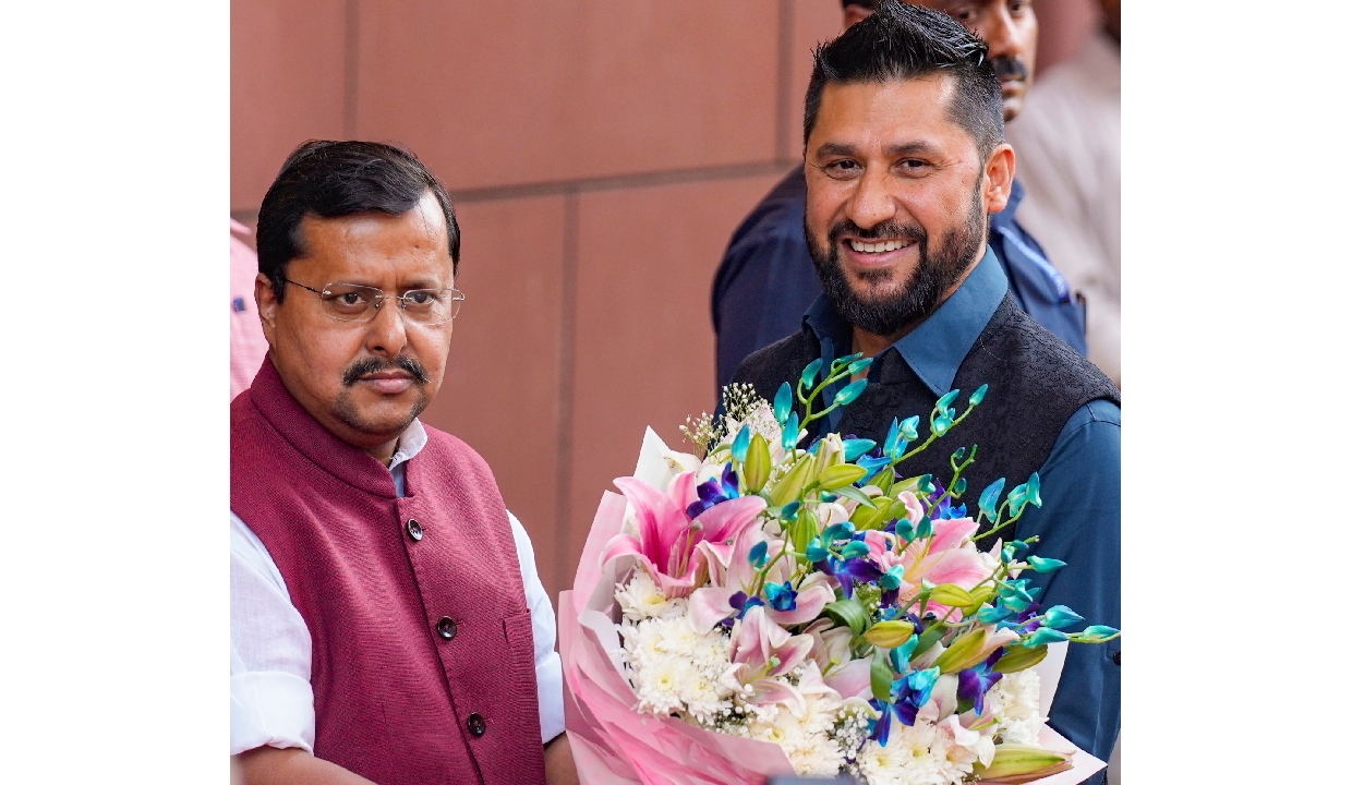 Read more about the article भारत भ्रमणमा रवि लामिछाने: भाजपा कार्यालयमा भव्य स्वागत र राजनीतिक संवाद सुरु