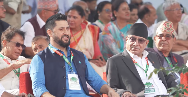 ऐतिहासिक खुलामञ्चबाट कांग्रेसको १५औँ महाधिवेशन प्रारम्भ: शीर्ष नेतादेखि प्रतिनिधिहरूसम्मको बाक्लो उपस्थिति